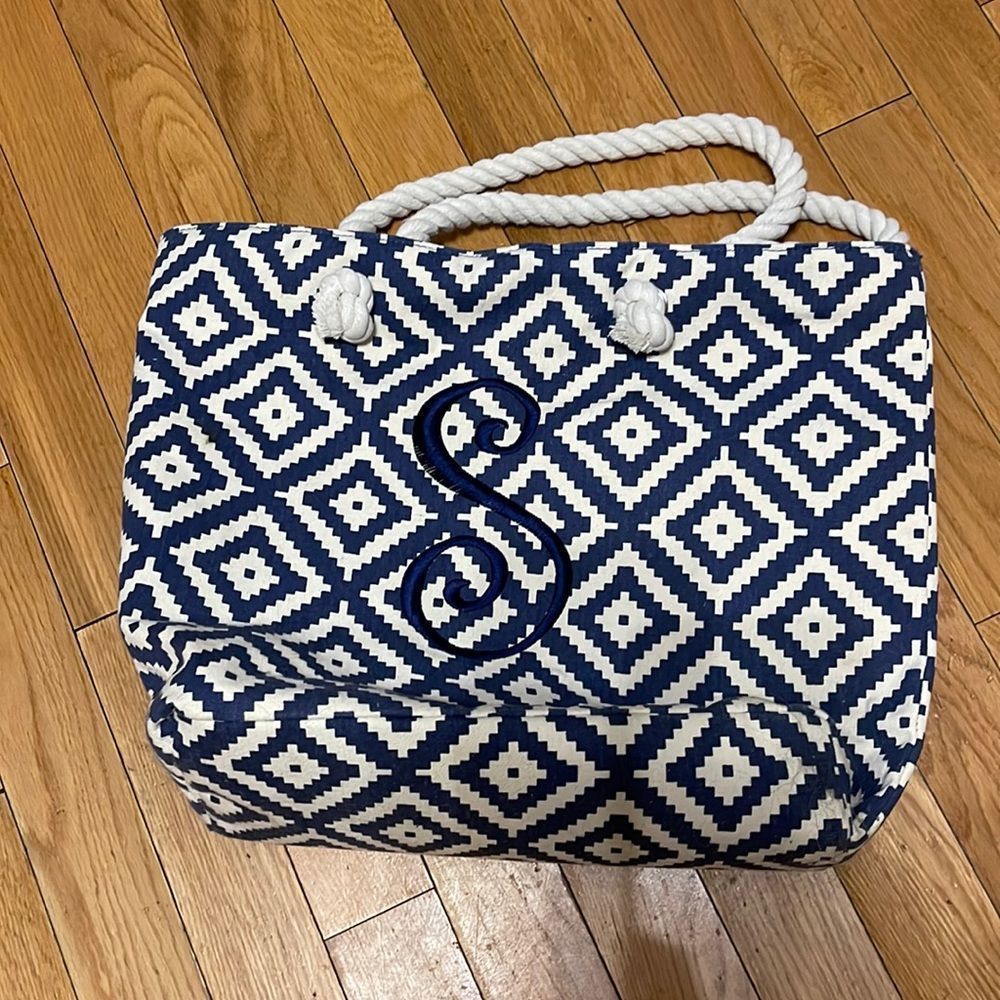 Summer Rose Embroidered “S” beach bag 100% cotton